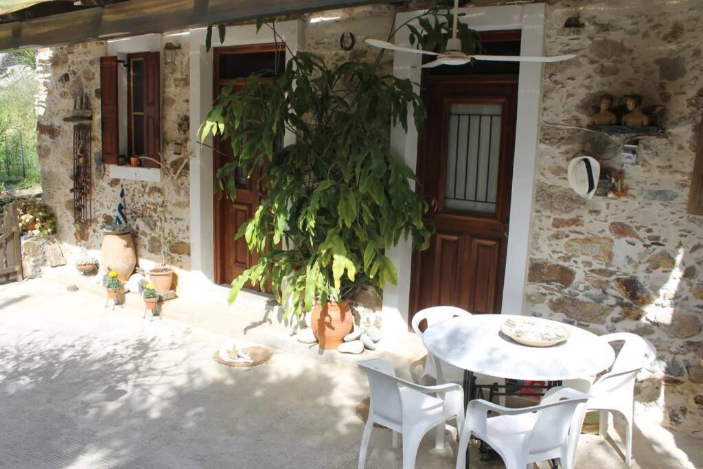 Olga'S Traditional Stone House, Palaiochora Kondokinigi Exterior foto